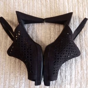 Naturalizer Sueded Heel, Black